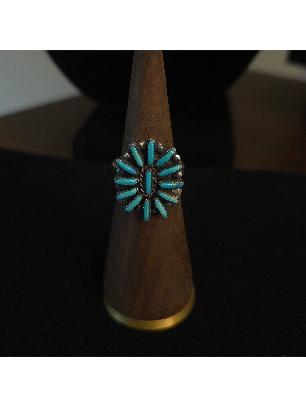 Vintage Size 6 C-R Zunie Turquoise Ring